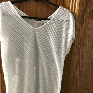 Dana Buchman white top